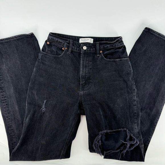 Abercrombie and Fitch Black Distressed 90s High Rise Relaxed Jean LONG - Picture 1 of 3